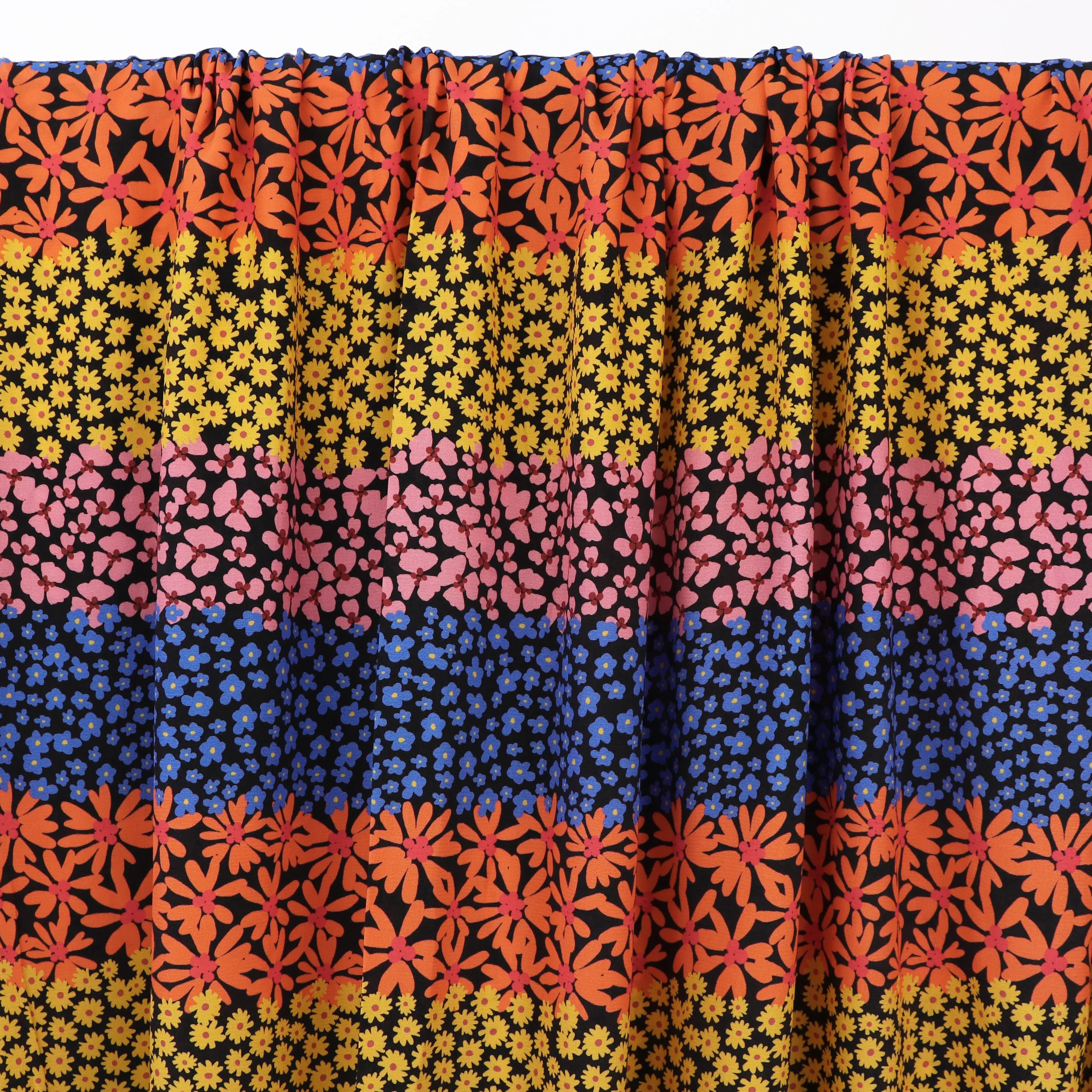 Deadstock Viscose Crepe - Summer Flower Power - Dark