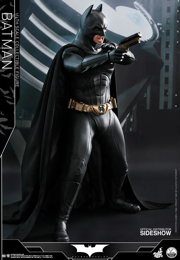 HOT TOYS - Dc Comics - Batman Begins - Batman - 1:4 Action Doll - Movie Masterpiece