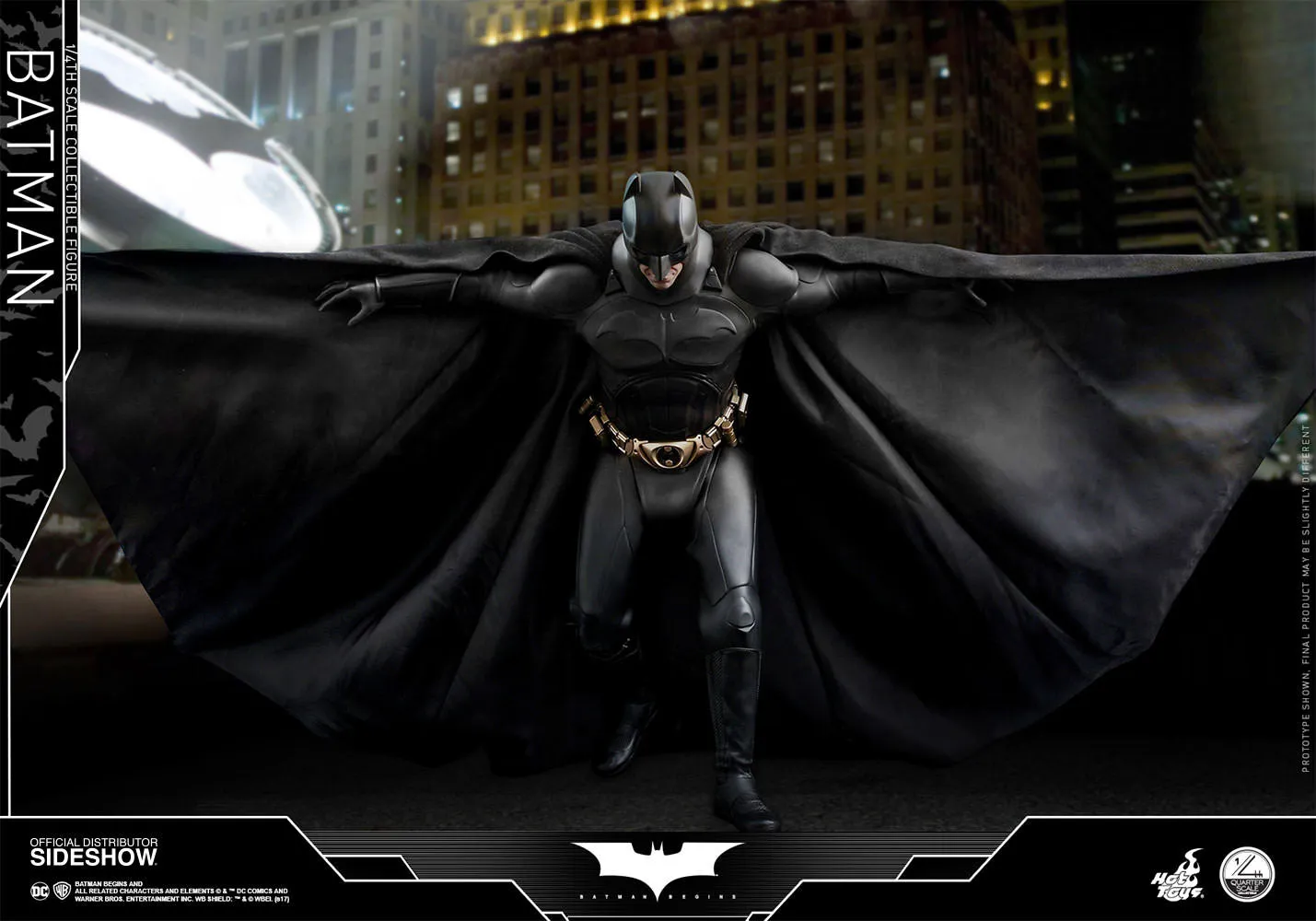 HOT TOYS - Dc Comics - Batman Begins - Batman - 1:4 Action Doll - Movie Masterpiece
