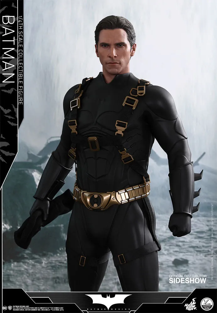HOT TOYS - Dc Comics - Batman Begins - Batman - 1:4 Action Doll - Movie Masterpiece