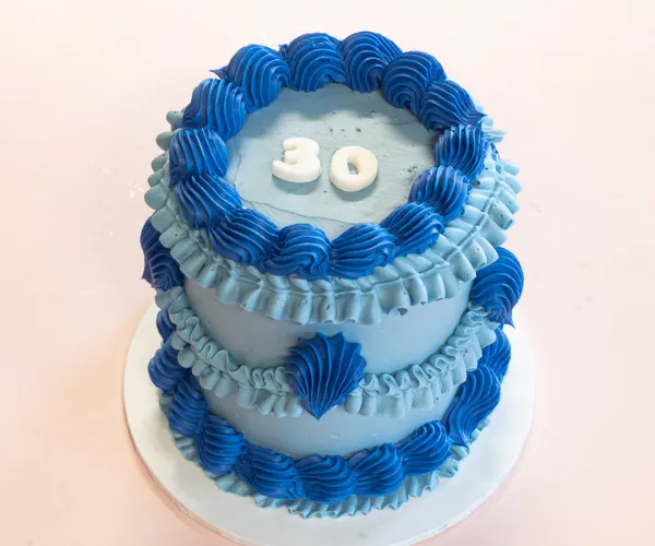 Mini Vintage Retro Cake
