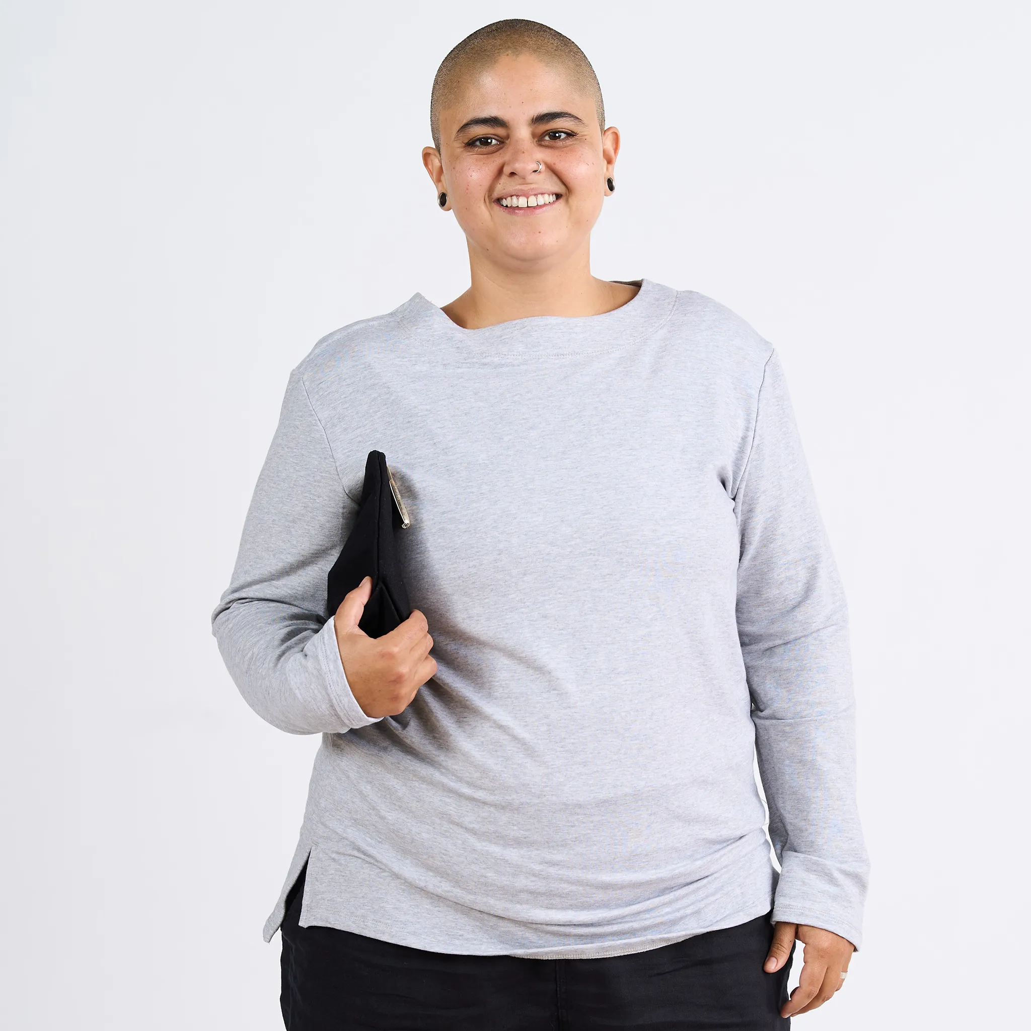 Well Beyond Breast Cancer Gray Long Sleeved Port Access Shirt